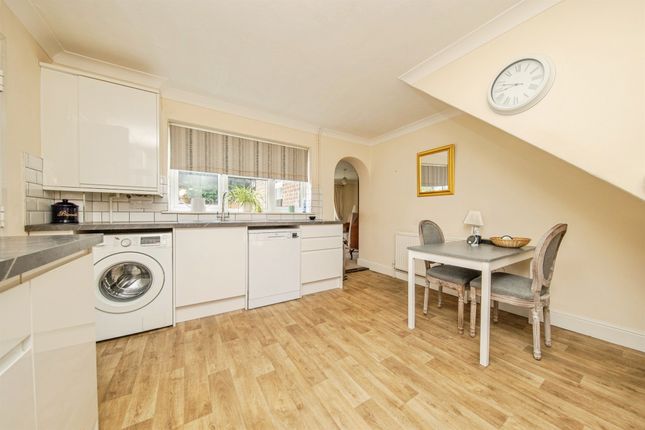5, Cotswold Drive, Sudbury photo 4