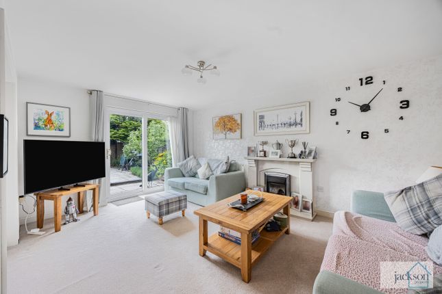 13 Quantock Close, Hereford photo 4