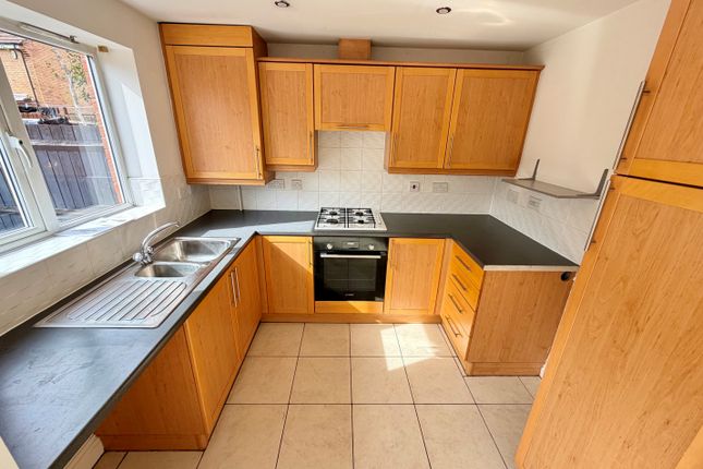 20, Loughborough photo 2