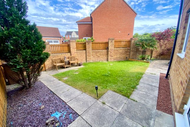 112, Newcastle upon Tyne photo 4