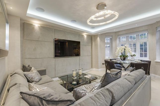 Thumbnail Flat for sale in Wellington Court, St. John's Wood