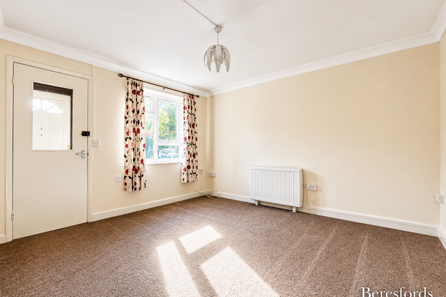 1, Bridge Court, Witham photo 2