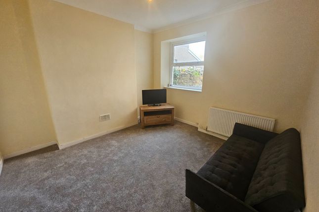 Flat 1, 60 Coleshill Terrace photo 4