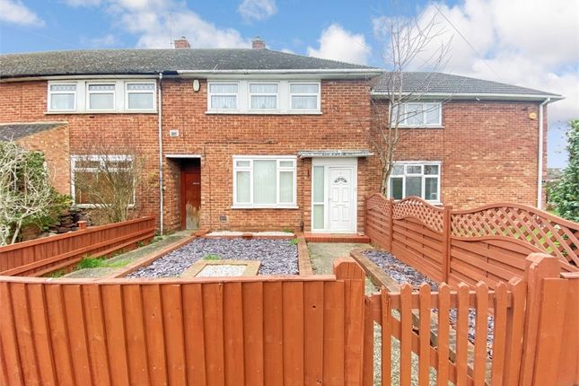 Thumbnail Terraced house to rent in Fox Road, Langley, Berkshire
