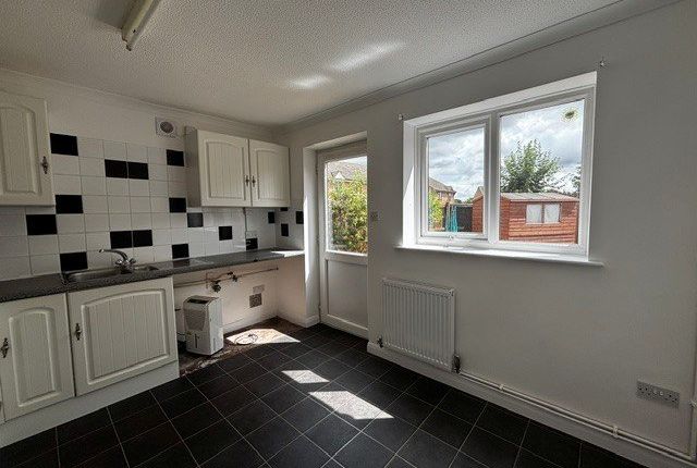 10, Head Weir Road, Cullompton photo 4