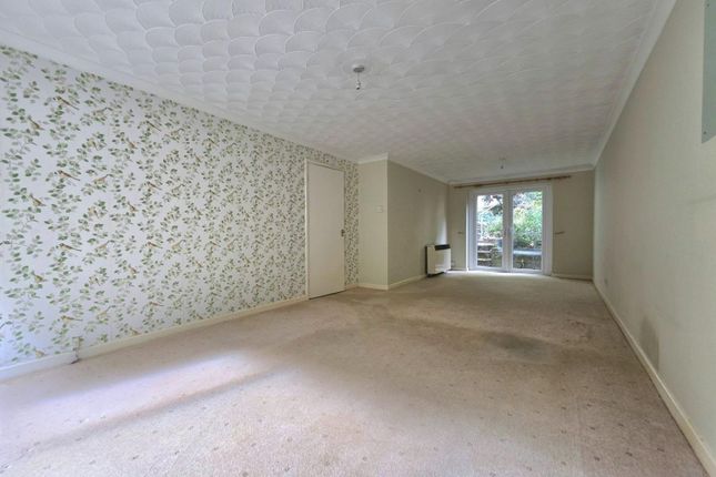 11 Coombe Park, Saltash photo 3