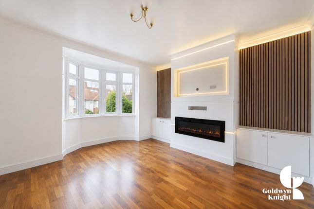 3, Tewkesbury Avenue, London photo 4