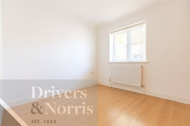 1D, Tancred Road, Finsbury Park photo 4