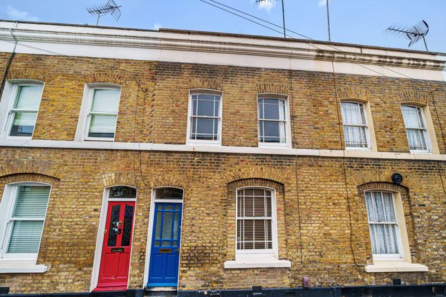 Thumbnail Terraced house for sale in Dunelm Street, Limehouse, London