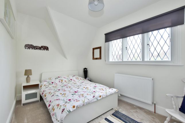 Detached house for sale in Hempstead Road, Watford