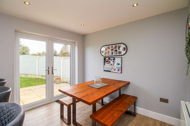 9, Haldane Close, Barnsley photo 4