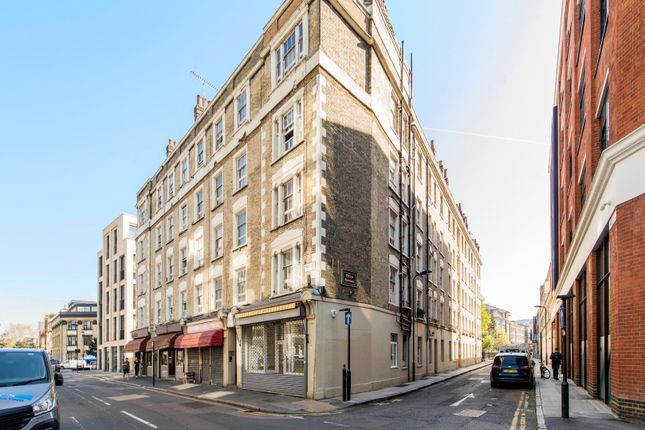 Thumbnail Flat to rent in Paul Street, London