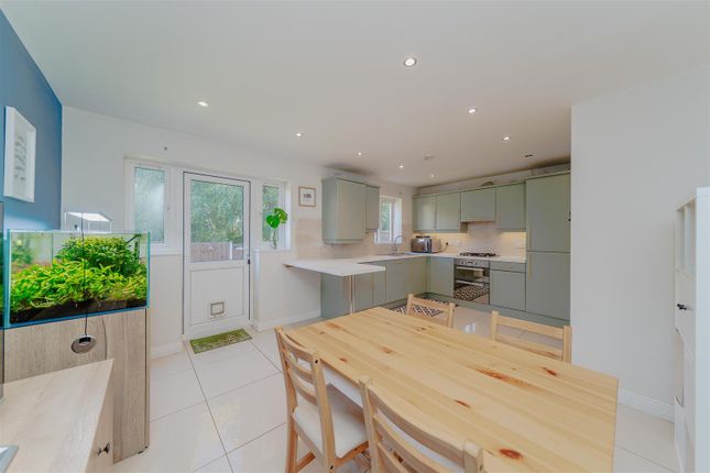 12, Millbrook Gardens, Birmingham photo 2