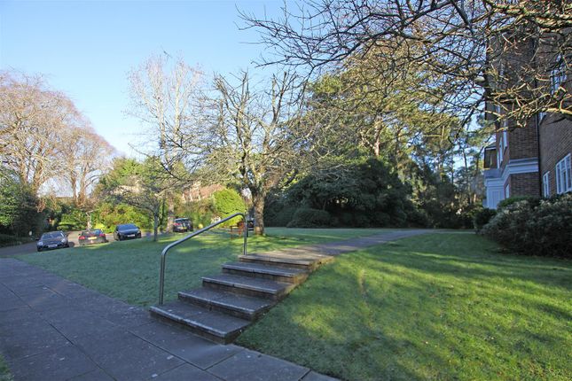 Flat for sale in Benellen Avenue, Westbourne, Bournemouth