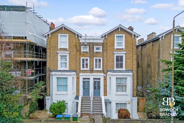 Thumbnail Flat for sale in Greenwich South Street, London