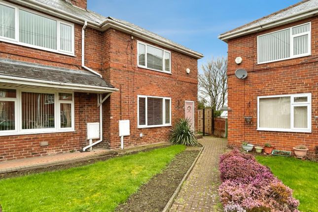 2-bed house on 35, The Green, Rotherham, £135,000