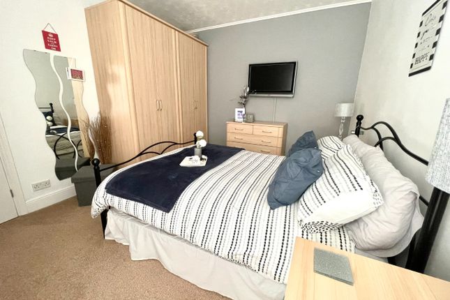 Flat to rent in High Street, Shoeburyness, Southend-On-Sea
