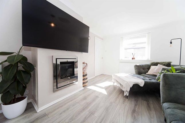 12, Nottingham Place, Peterlee photo 3