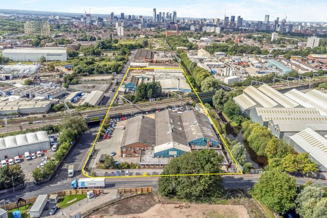 Industrial for sale in Manchester