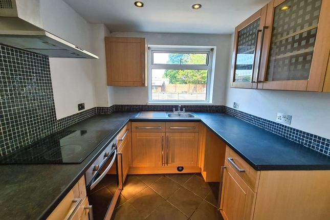 16, Bowater Way, Southampton photo 4