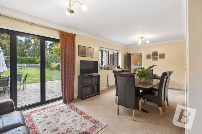 Holden Way, Upminster photo 4