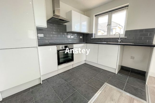Flat to rent in Paynes Road, Southampton