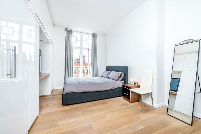 Flat to rent in Montagu Mansions, Marylebone