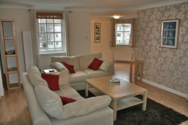 Newhaven Place, Leith, Edinburgh, EH6 4TW, Edinburgh photo 3