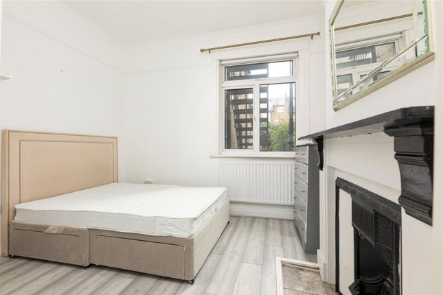 10,, Clonmore Street, Southfields photo 5