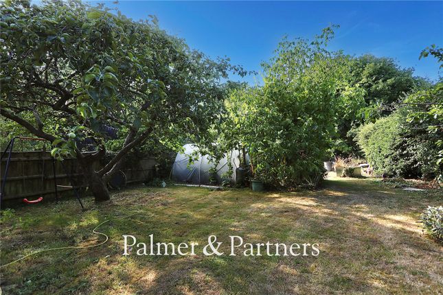 2 Capondale Cottages,, New Lane, Ipswich photo 3