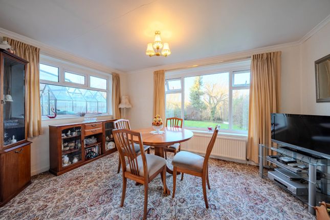 61, Rockwood Crescent, Pudsey photo 4
