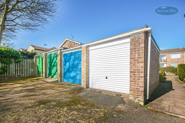 21, Stephen Drive, Sheffield photo 2