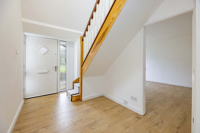Sutton Passeys Crescent, Nottingham photo 4