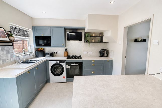 36, Windermere Road, Patchway photo 3