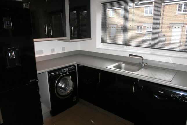 3, Halt Mews, Kingswinford photo 5