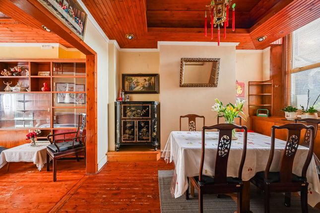 5-bed house on Crossley Street, N7, Highbury and Islington, £1,500,000