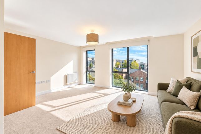 1 Joslin Avenue, London photo 3