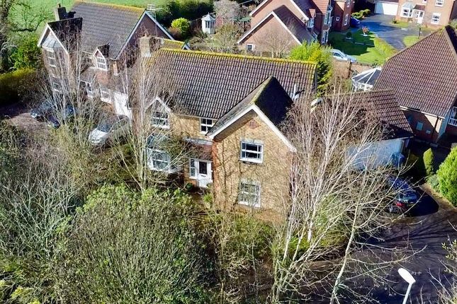 Detached house for sale in Glade Close, Burton Latimer, Kettering