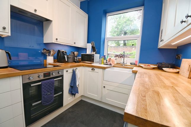 10, Lingard Street, Barnsley photo 5