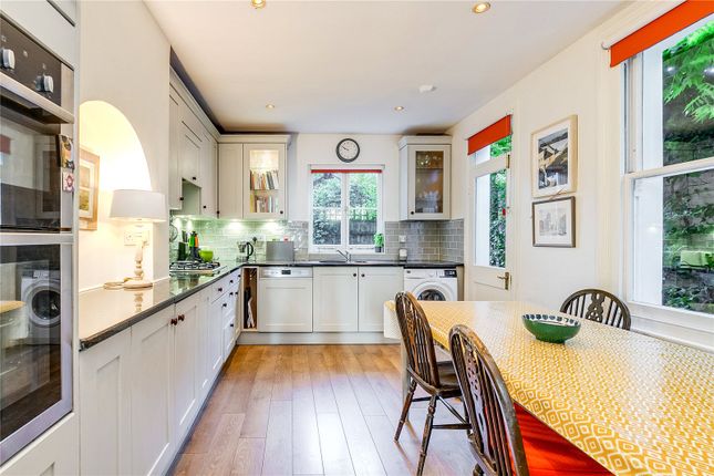 111, Sugden Road, London photo 2
