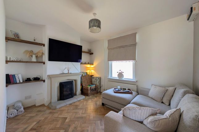 20, Victoria Road, Gloucester photo 3