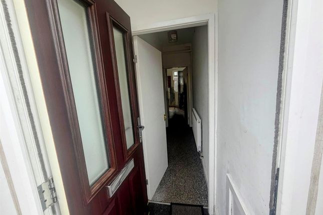 22, Eldon Street, Bolton photo 3