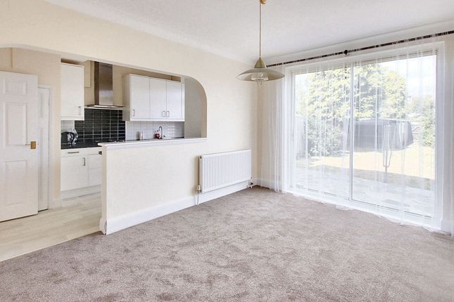 22 Silver Lane, West Wickham photo 4