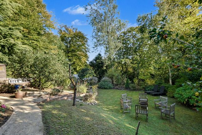 37, The Ridgeway, Chatham photo 4