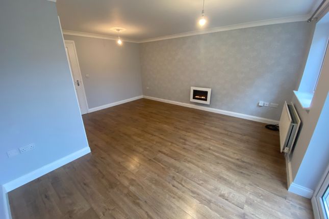 46, Swaffer Way, Ashford photo 4