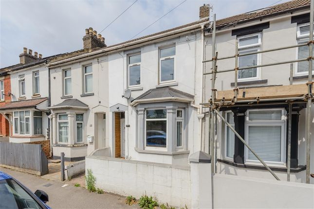 3-bed terraced on Cuxton Road, Rochester, £198,500