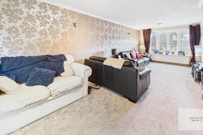 40, Humber Drive, Bury photo 3