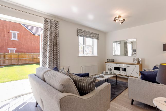 328, 33 Desborow Lane, Royston photo 4