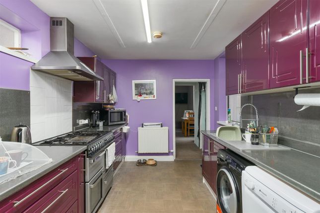 23, Bannister Street, Withernsea photo 3