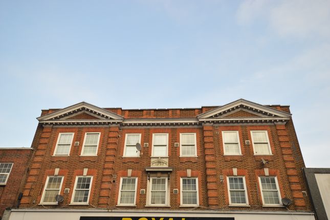 Flat 3, 299, High Street, Slough photo 4